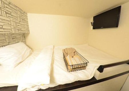Hotel Cabin Style Окаяма Экстерьер фото